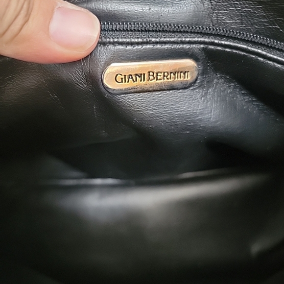 Giani Bernini Small Black Leather Handbag Purse Tassel Zip Double Hadle - Picture 6 of 6